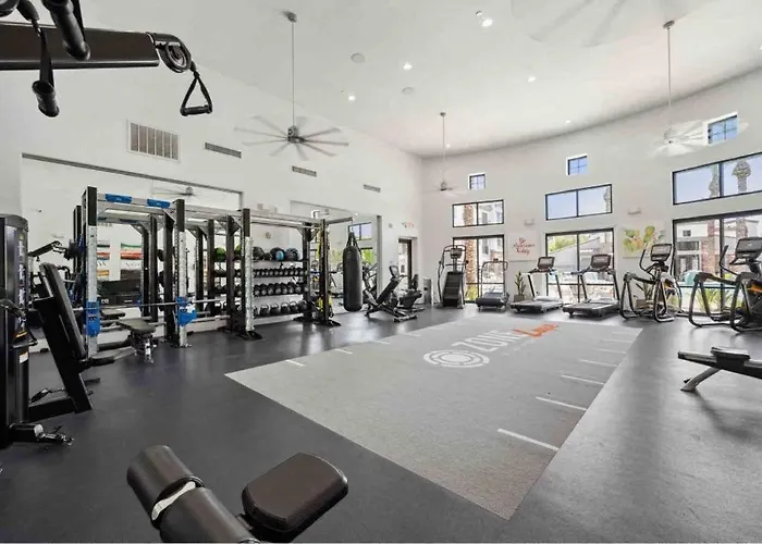 Boulevard Luxe Loft By Stadium Pool Parking Gym 04